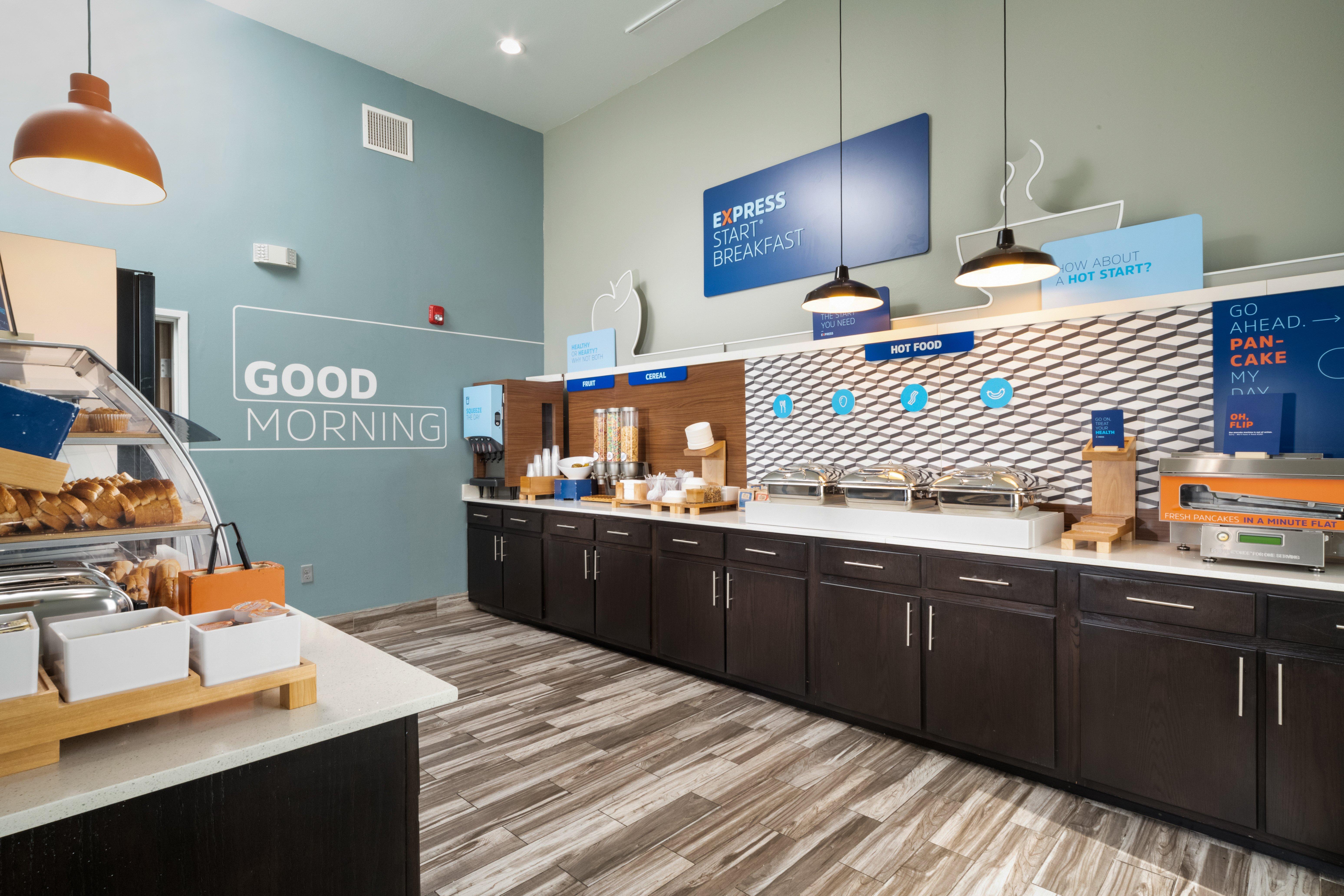 Holiday Inn Express & Suites Memphis Arpt Elvis Presley Blv By Ihg Экстерьер фото
